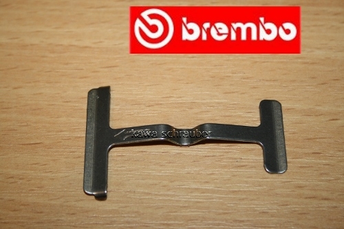 Federn und Klammern lose