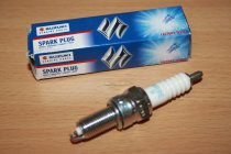 NGK Zündkerze Suzuki GSX-R 125 GSXR125 Typen DL32A oder DR33A